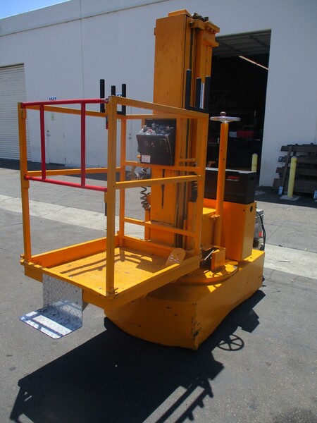 500 lb. Lift-A-Loft #VAL-3-20, " Vert-A-Lift" platform lift, 19' 5" lift height - Image 5