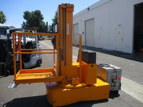 500 lb. Lift-A-Loft #VAL-3-20, " Vert-A-Lift" platform lift, 19' 5" lift height - Image 6