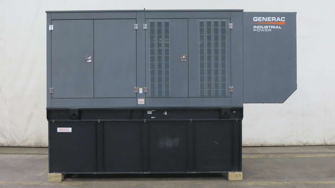 275 KW Generac #SD0275, diesle generator set, 277/480 Volts, 130 hours, 449 HP @ 1800 RPM, Iveco/FPT 10.3L - Image 1