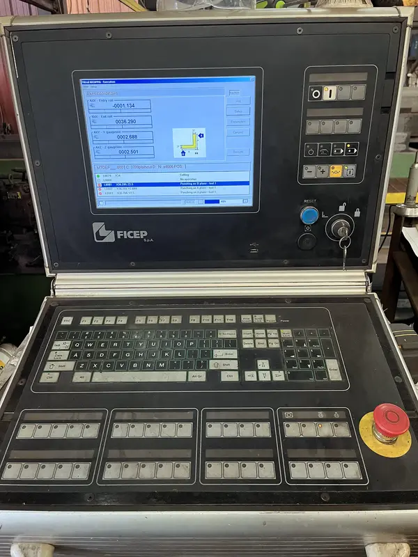 Ficep #A-152, Angle Line, 6" x 6" x 5/8" Angle Size, 30" L Stock, 1-3/16" Hole, 2002 - Image 4