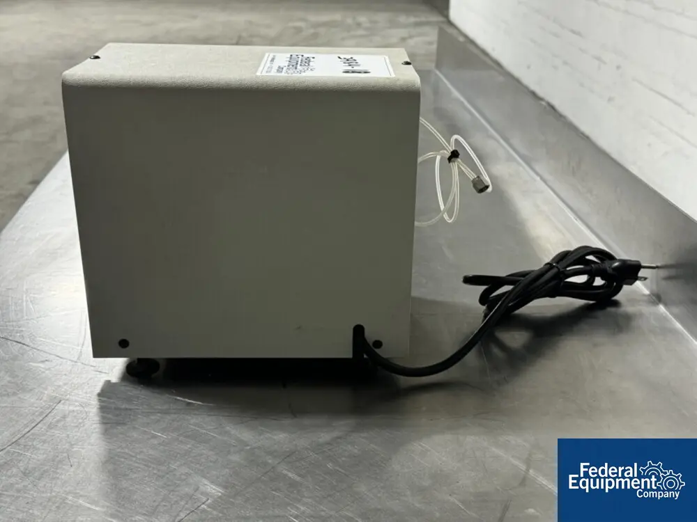 CEM Discover #544530, Vacuum Pump, 108 watts, 120 V. (3 available) - Image 3