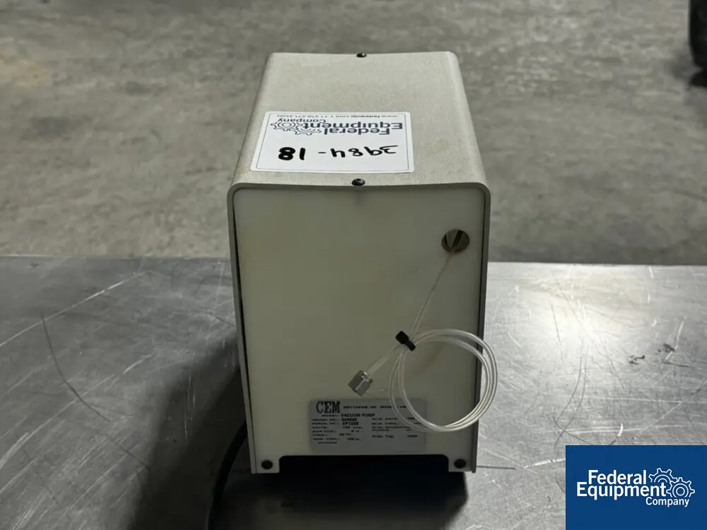 CEM Discover #544530, Vacuum Pump, 108 watts, 120 V. (3 available) - Image 4