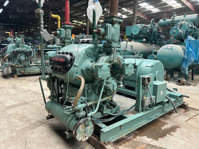 100 HP Hasegawa #VML6A, Ammonia Reciprocating Compressor Package, 6-Cylinder, Belt Driven, R-717, 350 psig - Image 9