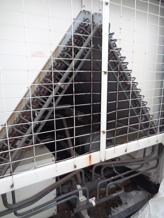 103 Ton, Hitachi #RCUG-150AHYZ1, air cooled chiller, R407c refrigerant, 363 KW, 2011 - Image 3