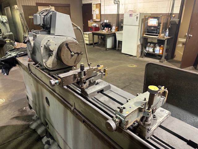 18" x 96" Cincinnati, universal OD/ID cylindrical grinder, 20" diameter wheel, variable speed headstock - Image 3