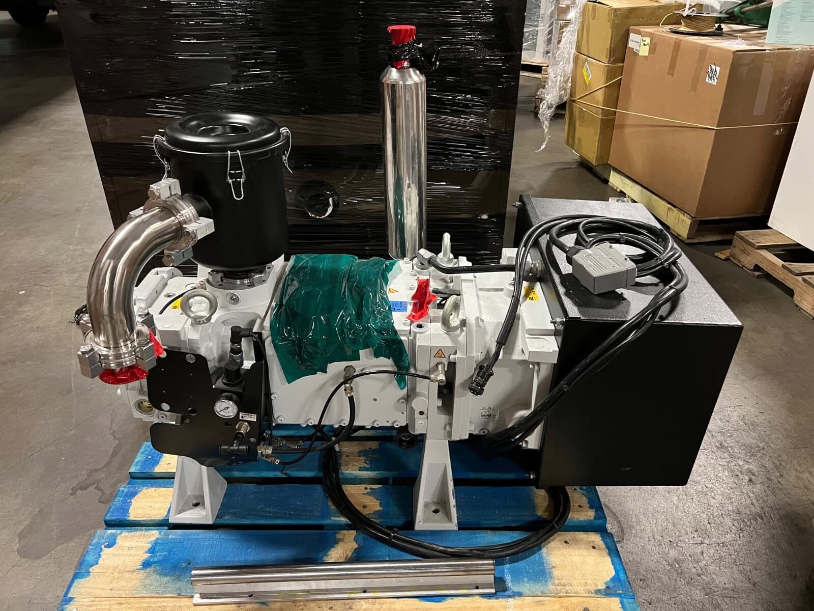 124 cfm, 0.12 psi, Leybold Dryvac #DV-200 Pump, 55476 GPH, 1x10-2 mbar, 6600 RPM, 380/460 V., 2020 - Image 8