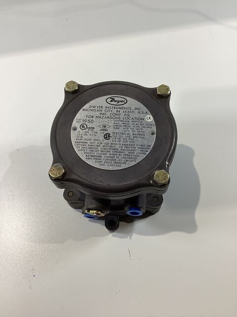 Dwyer #1950-20-2F, Explosion Proof Pressure Switch, 45" WC, 0.125/0.25 HP, 15 Amps, 125/250/480 V - Image 2