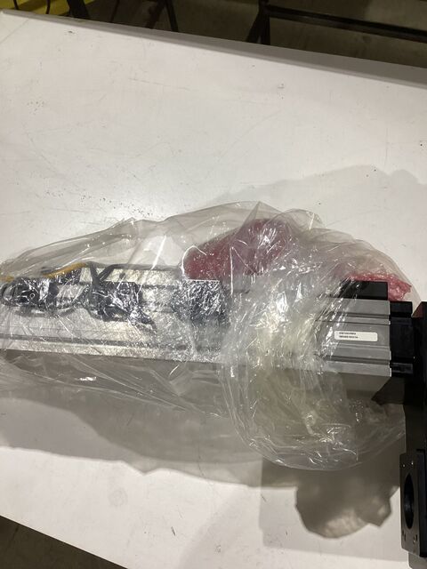 Parker #406100XRMS, Linear Actuator, New - Image 2