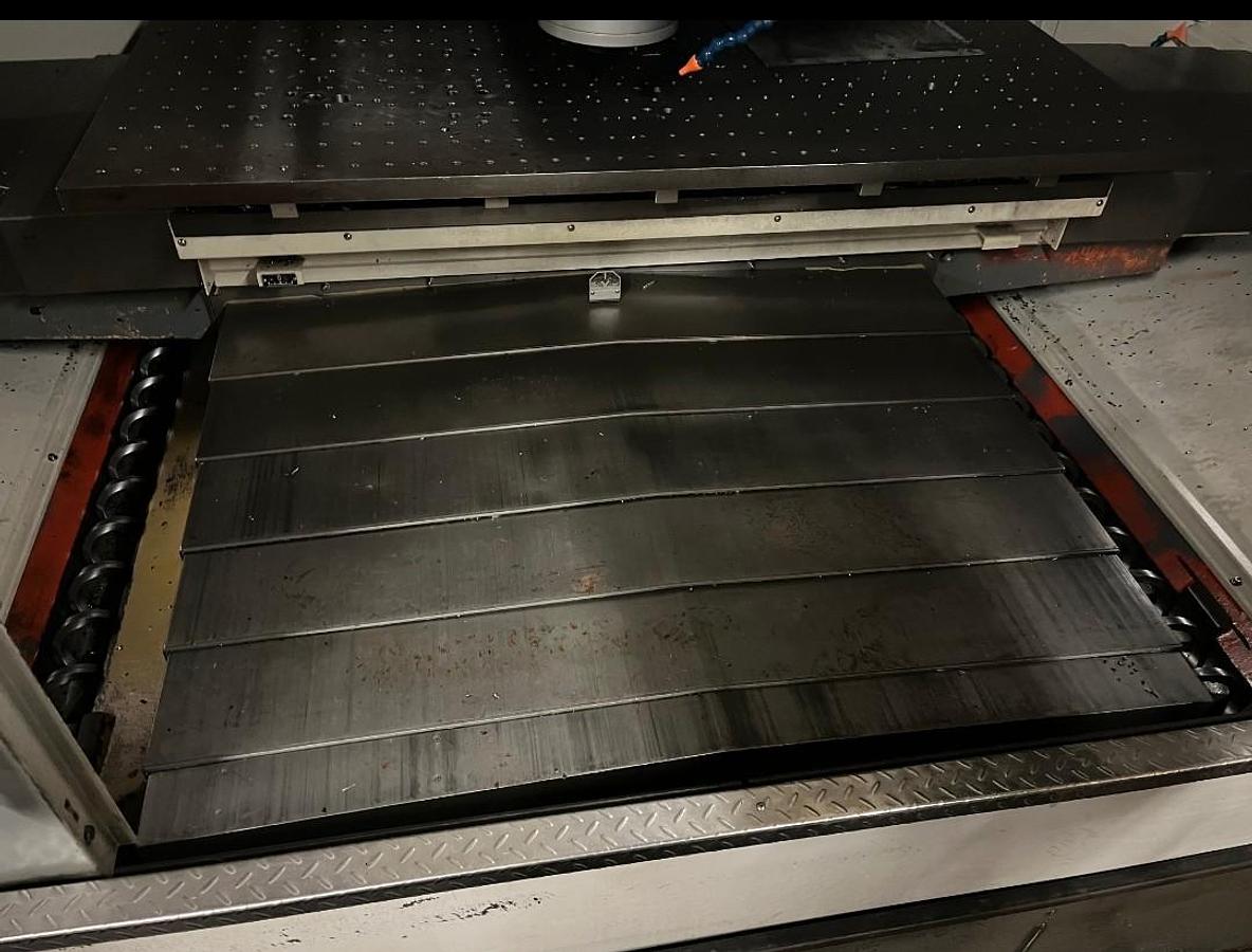 Yama Seiki #VMB-1400 (50), CNC vertical machining center, 30 side mount tool changer, 55.1" X, 31.5" Y, 27.5" - Image 7