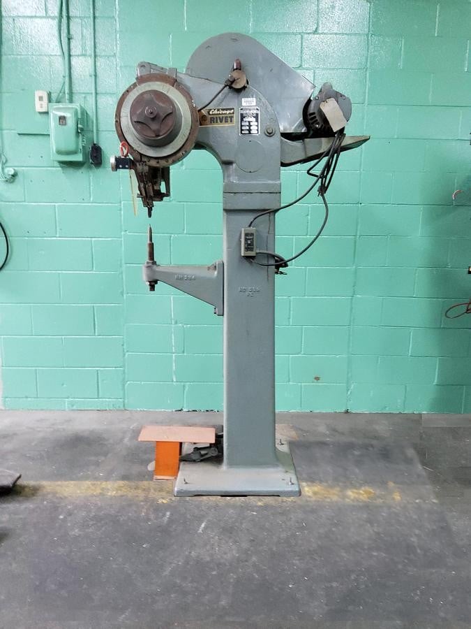 Chicago #490, riveter, 3.25" stroke, 12" throat, .33 HP, 175 flywheel (2 available) - Image 1