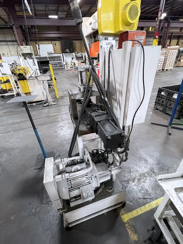175 Ton, Vogel Tool & Die, 12' overall, 124" between housing, 8" stroke, 10" throat, 14" open - Image 2