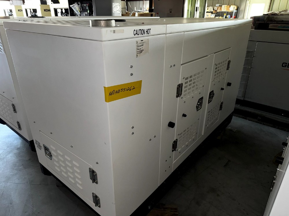 22 KW CK Power #MAGNAPLUS, NG/LP Generator, 120/240 Volts, single phase, new surplus - Image 1