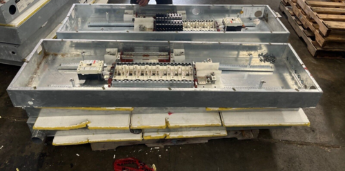 400 Amp. Cutler Hammer, PRL2A, Panelboard, 277/480 Volts 3PH 4W 42Cir Indoor Encl FD3225 MLO P578 - Image 7