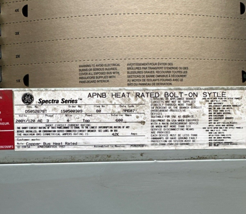 600 Amp. General Electric, APNB Bolt On Style, Panelboard, 208/120 Volts 3PH 4W Indoor Encl MLO Main Lug P502 - Image 3