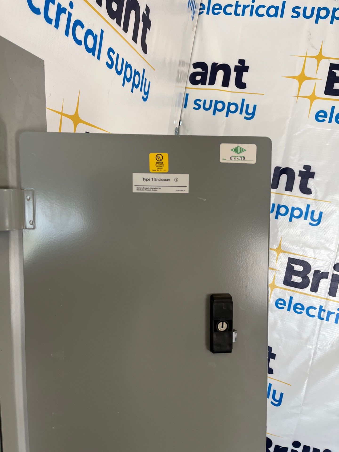 400 Amp. Siemens P1C42JX400ATF P1, Panelboard, 208/120 Volts 3PH 4W 42 Circuit MCB Indoor Encl B68 - Image 4