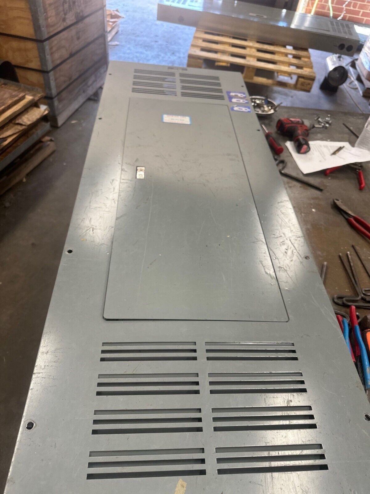 400 Amp. Square D NF, Panelboard, 600Y/347 Volts 3PH 4W MLO 42 Circuit Main Lug Indoor Encl P375 - Image 4