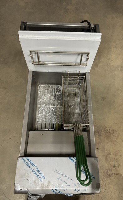 Frymaster Pro #FPH155CSE, Natural Gas Fryer, 80000 BTUH, 110-120 V. - Image 3