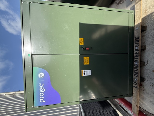 2.6 MVA 13800 Primary, 415 Secondary, Padmounted transformer, surplus (x16) - Image 1