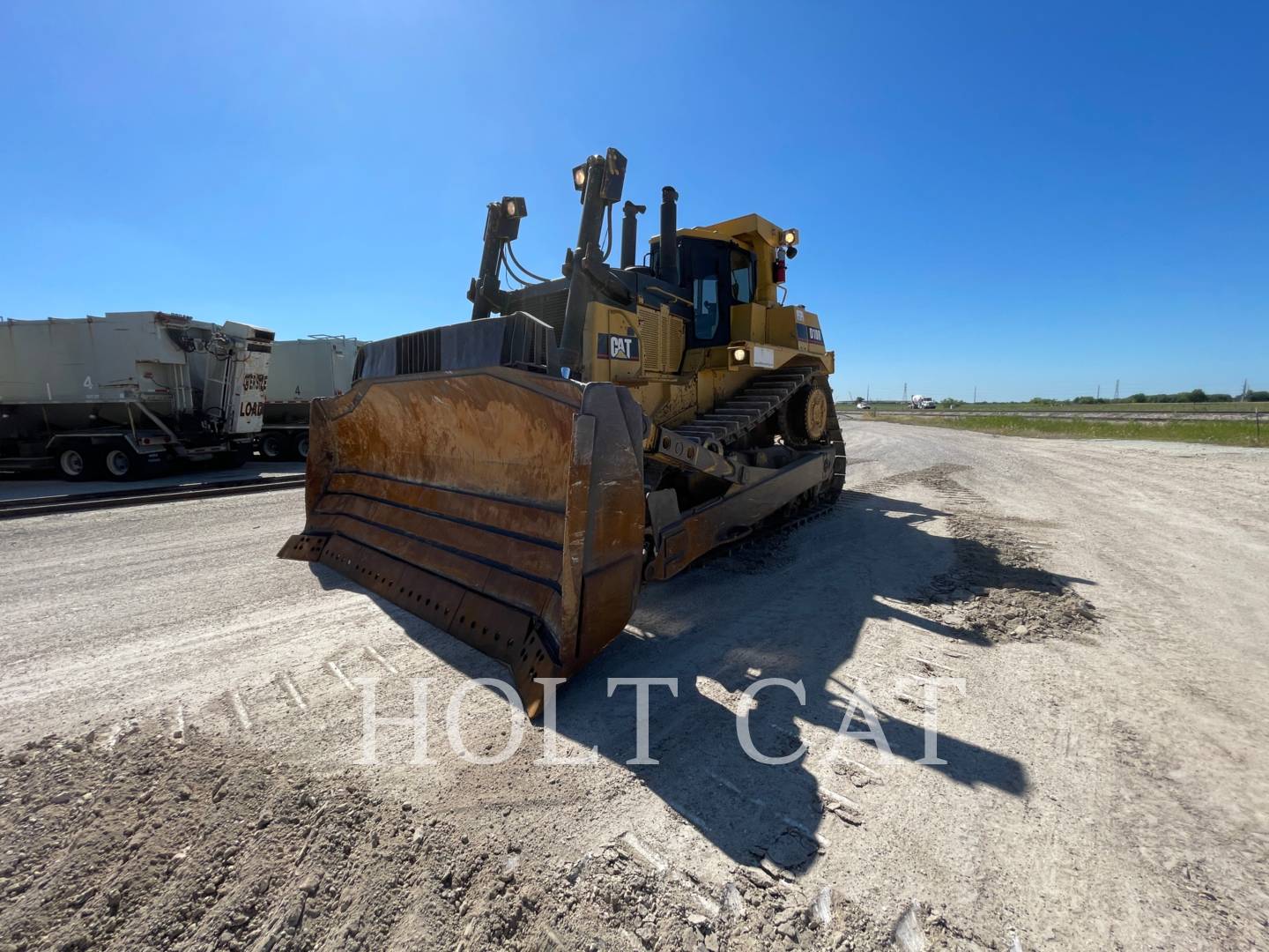 Caterpillar D10R, Crawler Dozer, 33512 hours, S/N: AKT00552, 2004 - Image 1