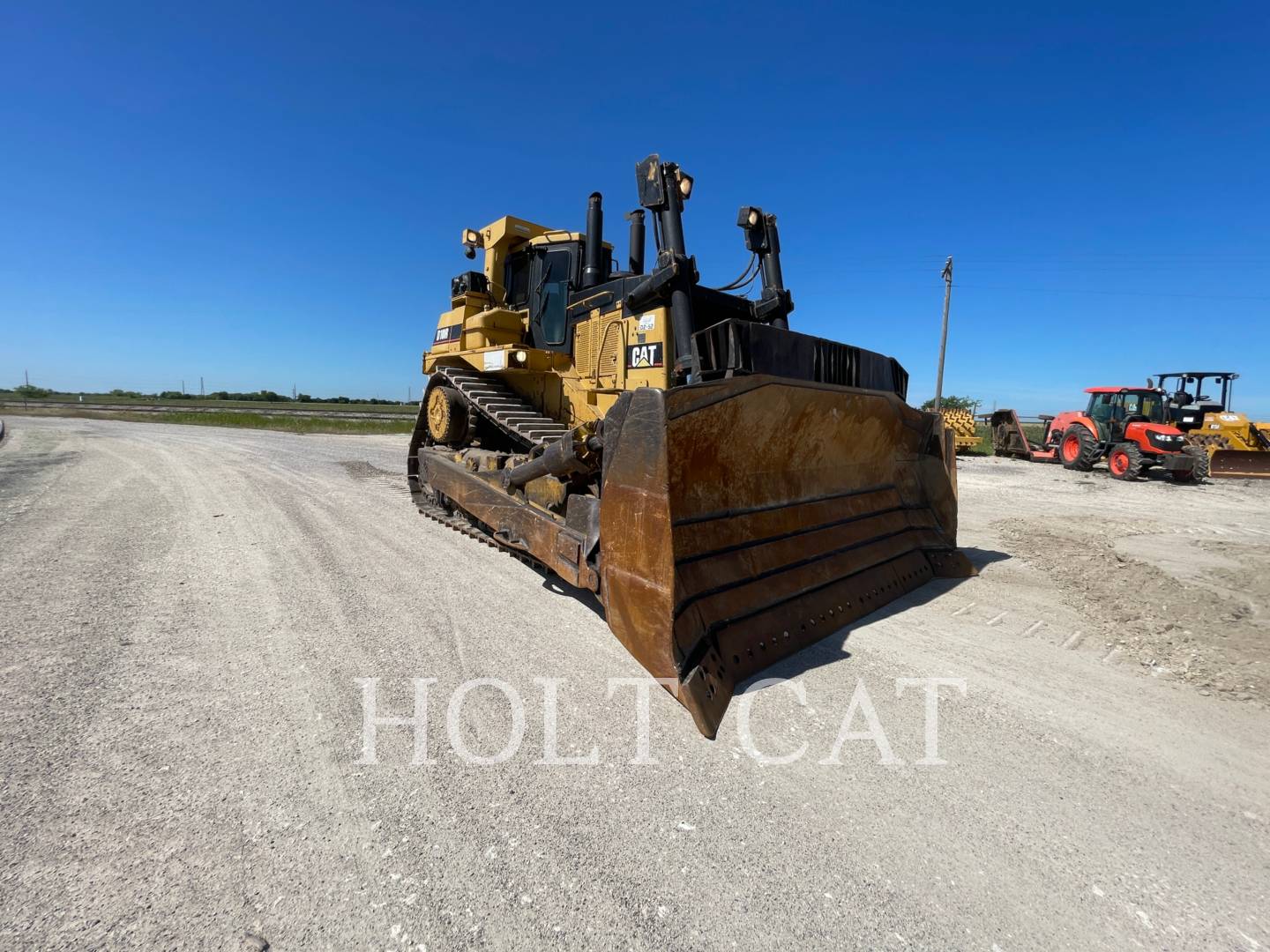 Caterpillar D10R, Crawler Dozer, 33512 hours, S/N: AKT00552, 2004 - Image 2