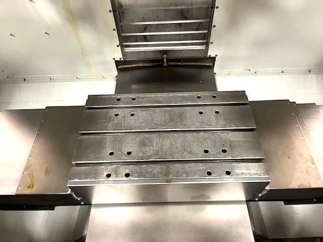 Haas #VF-1, vertical machining center, 24 automatic tool changer, 20" X, 16" Y, 20" Z, 10000 RPM, #40, 30 HP - Image 3