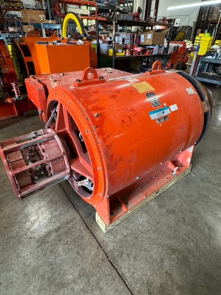 1010 KW Kato alternator, 1200 RPM, 2400/4160 Volts for Sale Surplus