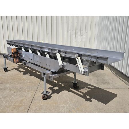 24" wide x 16' long, FMC FoodTech, Stainless Steel vibrating pan conveyor - Image 2
