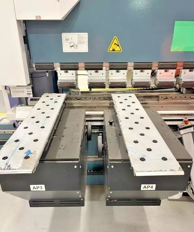 175 Ton, Durmazlar #AD-S 30175, CNC press brake, 10' overall, 102.3" between housing, 10.43" stroke, 20.86" - Image 6