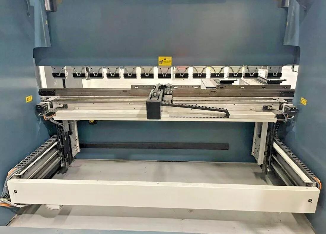175 Ton, Durmazlar #AD-S 30175, CNC press brake, 10' overall, 102.3" between housing, 10.43" stroke, 20.86" - Image 7
