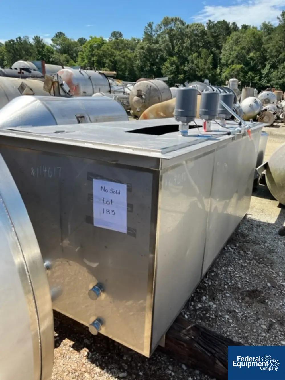 1539 gallon ICCNW, Tank, Stainless Steel, 48" x 114" x 65" D, on legs - Image 2