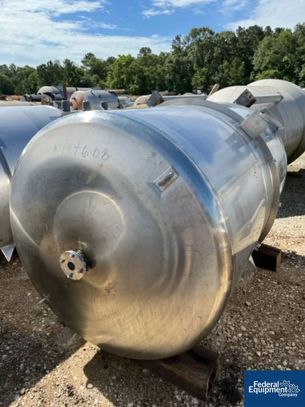 998 gallon ICCNW, Tank, Stainless Steel, 57" diameter x 84" straight side, flat top, dish bottom, baffles - Image 4
