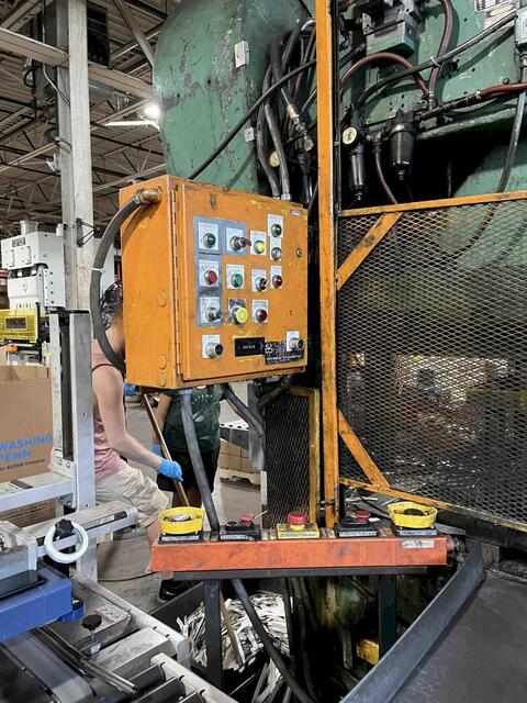 80 Ton, Rousselle #8SS100, straight side double crank, 6" stroke, 17.2" Shut Height, 4" adj., 50 SPM, 30" - Image 5