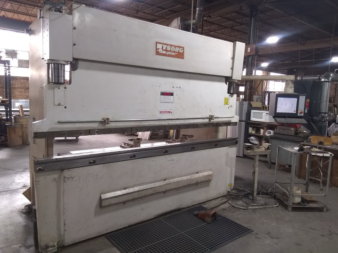 90 Ton, Wysong #RT4-90-10, CNC Hydraulic Press Brake, 8" stroke, 10' overall bed, 10" throat, 7.4 HP, 220/440 - Image 4