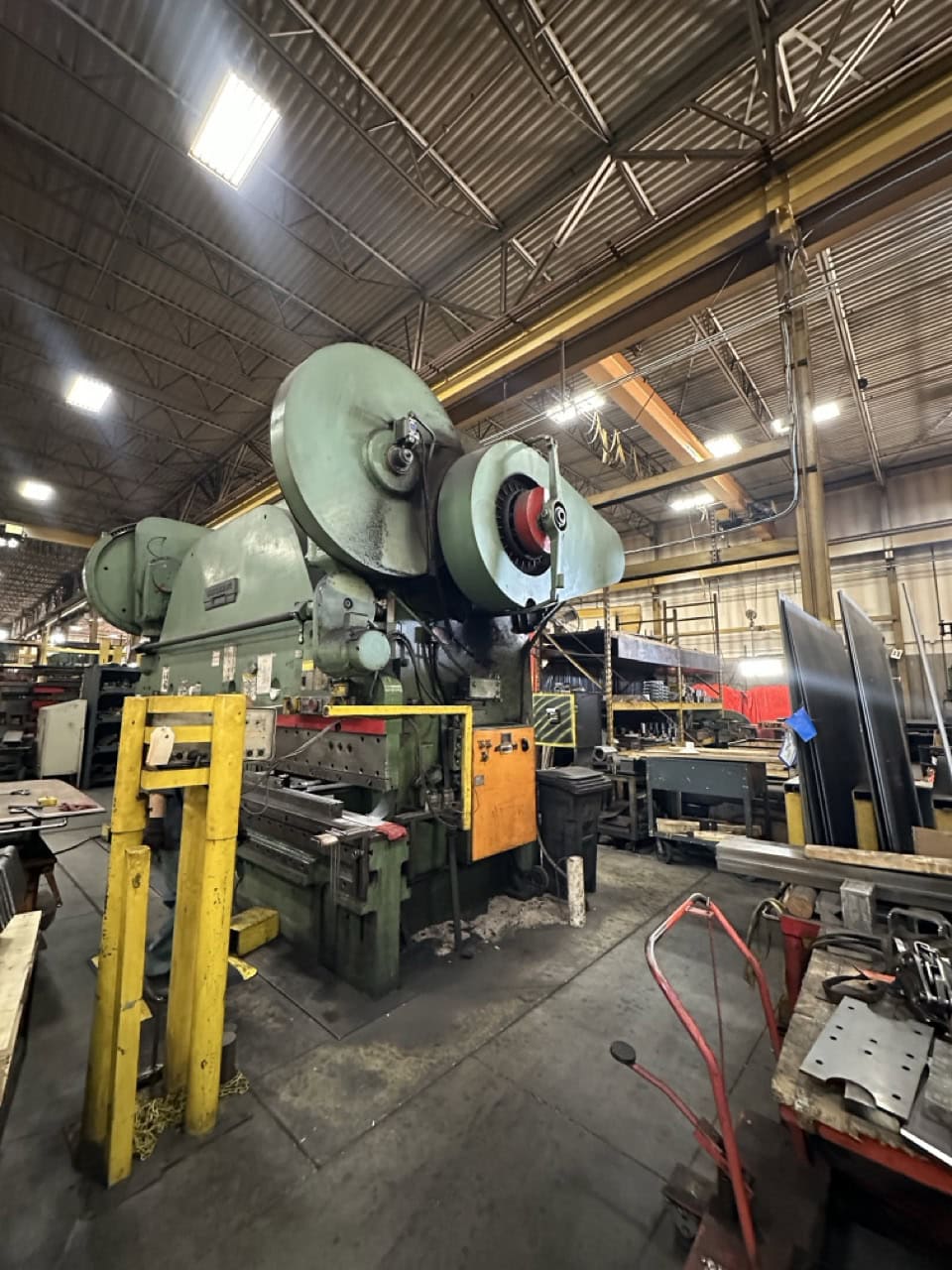 750 Ton, Cincinnati #34-series, Press Brake, 16' overall, 5" Shut Height, 5" stroke, 8" ram adj, 14" throat - Image 5