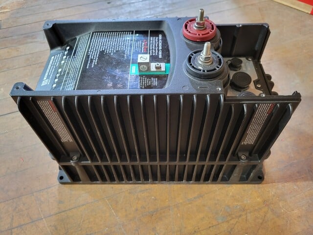Outback #OBX-IC2024S-120/60, Sinewave Inverter & Charger, w/ 30A AC Transfer Switch - Image 8