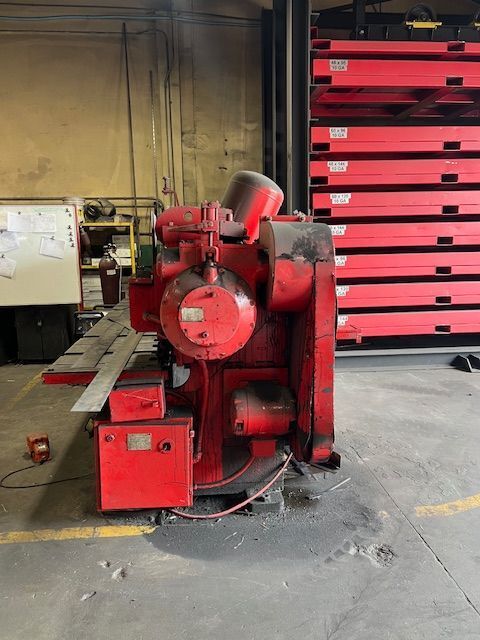1/4" x 12' Cincinnati #2CC12, Squaring Shear, 48" Back Gauge, 60 SPM, 13 hold downs, 4" throat, 15 HP, elect - Image 3