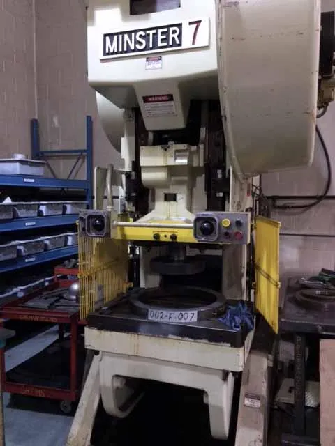 75 Ton, Minster #75-Ton, OBI Press, 24" x 36" Bed, 6" Stroke, 3.75" Ram Adjust., 15.5" Shut height, 55 SPM, 5 - Image 2