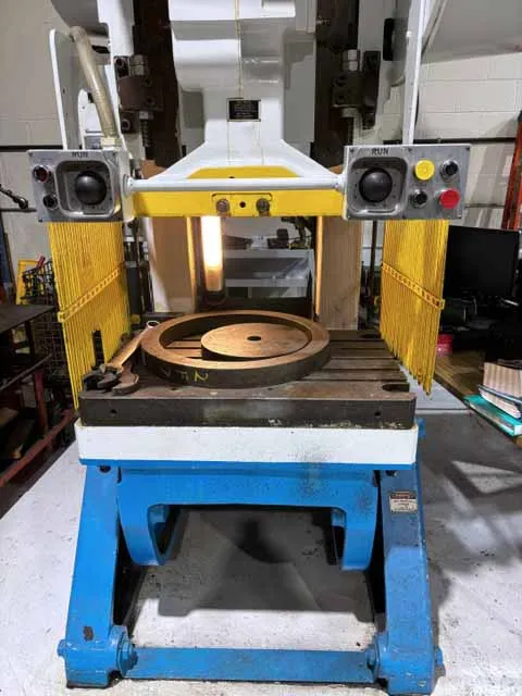 75 Ton, Minster #75-Ton, OBI Press, 24" x 36" Bed, 6" Stroke, 3.75" Ram Adjust., 15.5" Shut height, 55 SPM, 5 - Image 4