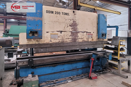 200 Ton, Odin #WE67K, Hydraulic Press Brake, 122" Between Uprights, 8" Stroke, 1' Throat depth, 17" Daylight - Image 1