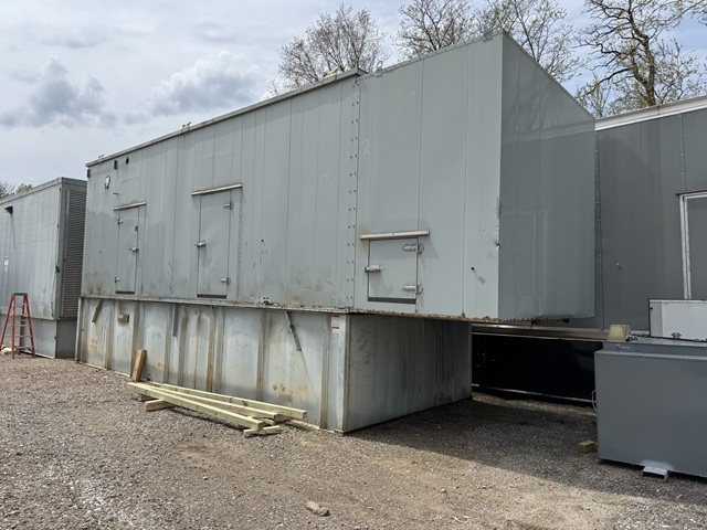2000 KW Caterpillar #3516C, Diesel Generator, Sound Attenuated, Tier 2 Emissions, 2447 HP, 480 Volts, 234 - Image 2
