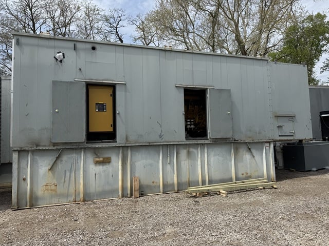 2000 KW Caterpillar #3516C, Diesel Generator, Sound Attenuated, Tier 2 Emissions, 2447 HP, 480 Volts, 234 - Image 4