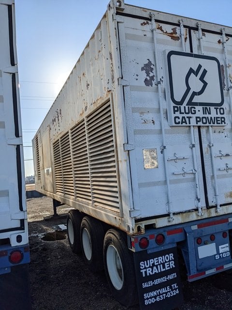 1000 KW Caterpillar #G3516, Natural Gas Generator, Sound Attenuated, 1341 HP, 4160 Volts, 3454 Hrs., 1995 - Image 2