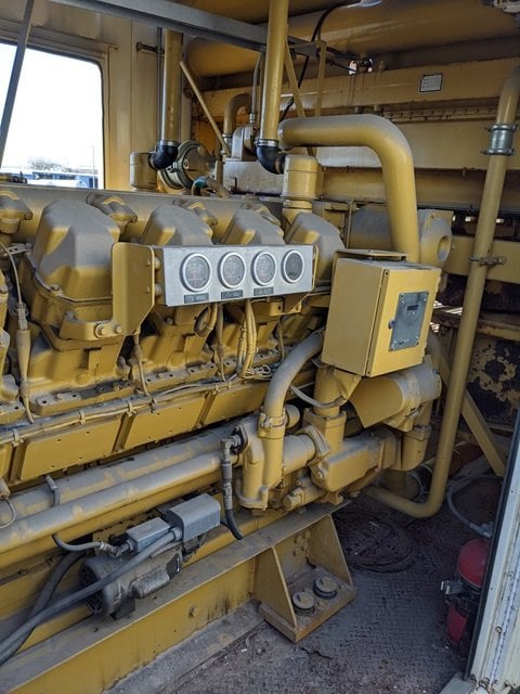 1000 KW Caterpillar #G3516, Natural Gas Generator, Sound Attenuated, 1341 HP, 4160 Volts, 3454 Hrs., 1995 - Image 5