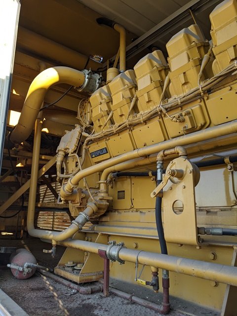 1000 KW Caterpillar #G3516, Natural Gas Generator, Sound Attenuated, 1341 HP, 4160 Volts, 3454 Hrs., 1995 - Image 8
