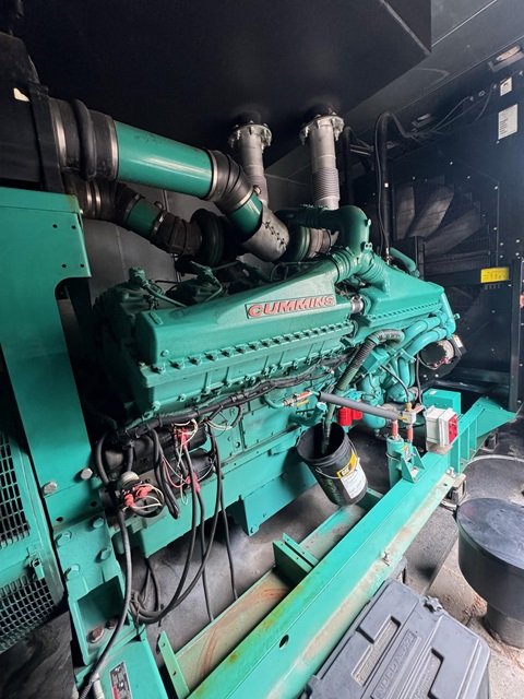 1500 KW Cummins #DQGAB, Standby Generator, Diesel Type, Sound Attenuated, Tier 2 Emissions, 1810 HP, 277/480 - Image 6