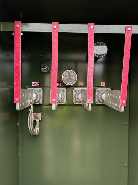 1500 KVA 8320Y/4800 Primary, 480Y/277 Secondary, Sunbelt Solomon, 3 phase padmount transformer - Image 4