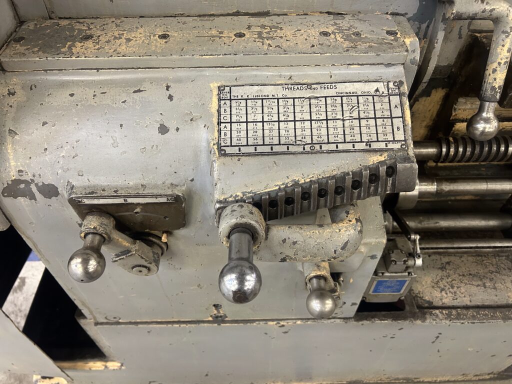 36" x 192" LeBlond #3220-25, heavy duty engine lathe, 4-jaw chuck, steady rest, tool post - Image 7