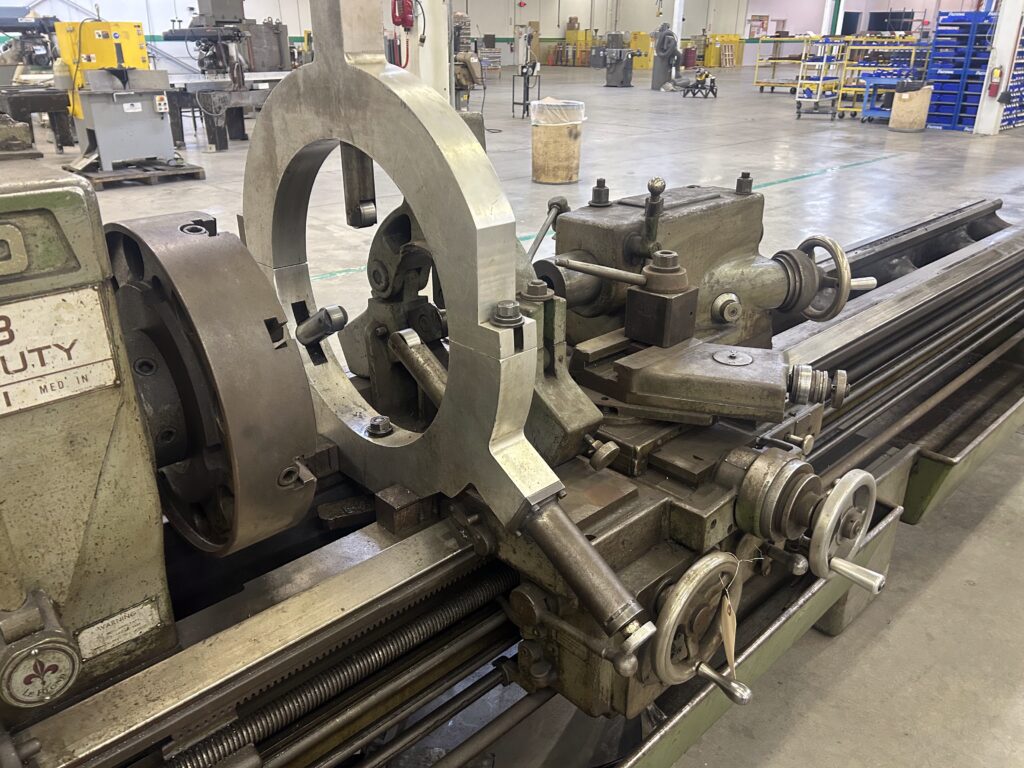 21" x 120" LeBlond #2013-Heavy-Duty, engine lathe, 4-jaw chuck, 2 steady rests, taper attachment - Image 8