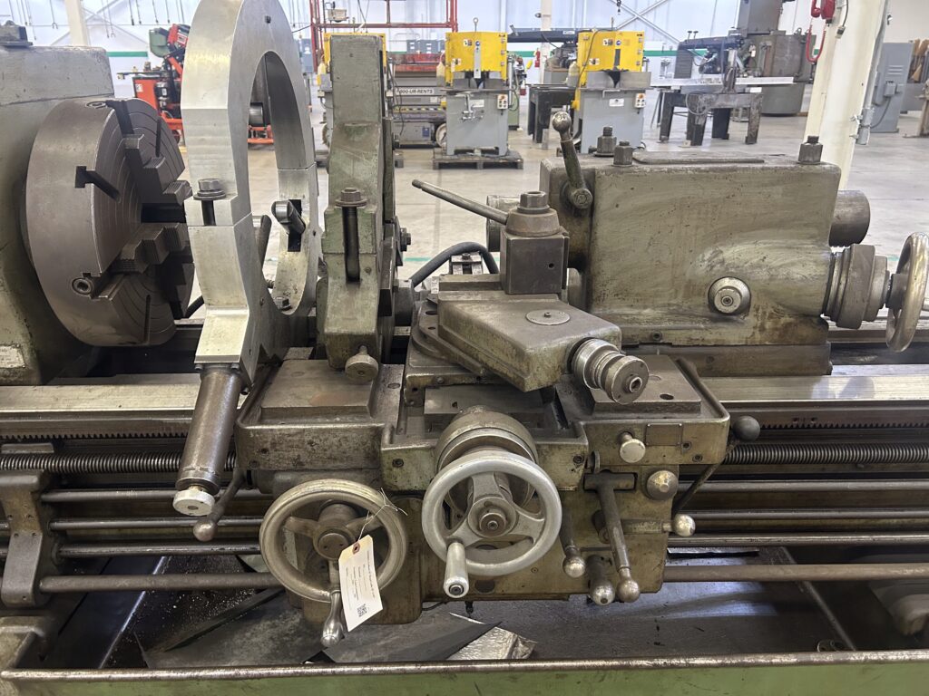 21" x 120" LeBlond #2013-Heavy-Duty, engine lathe, 4-jaw chuck, 2 steady rests, taper attachment - Image 10