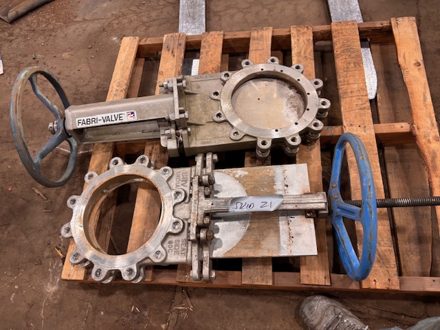 12", 10", 8" Dezurik, Trueline, Orbinox, manual Stainless steel slide gate valves, lot of 13 - Image 1